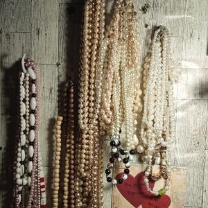 Chic Multi-Strand Pearl Necklace Collection